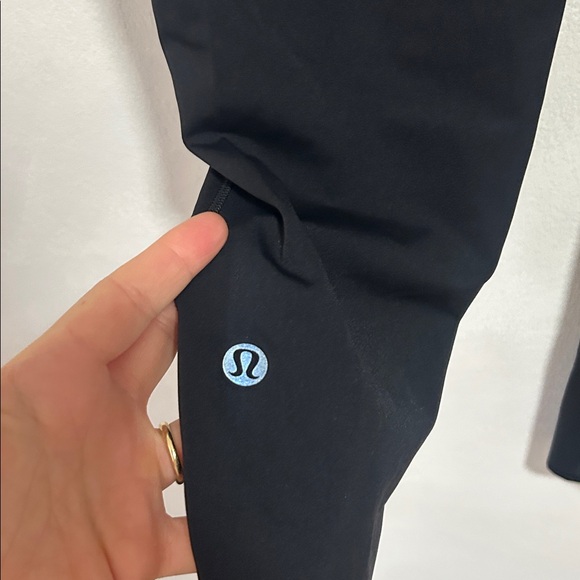 Lululemon Base Pace High-Rise Crop 23" Leggings Black sz 10 - Picture 6 of 11